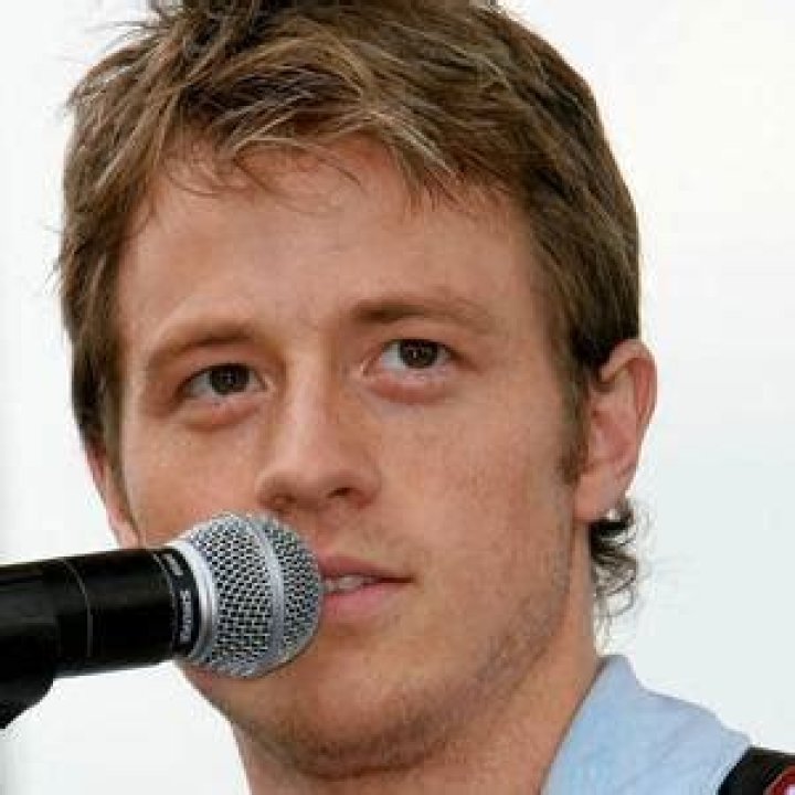 Aaron Lines