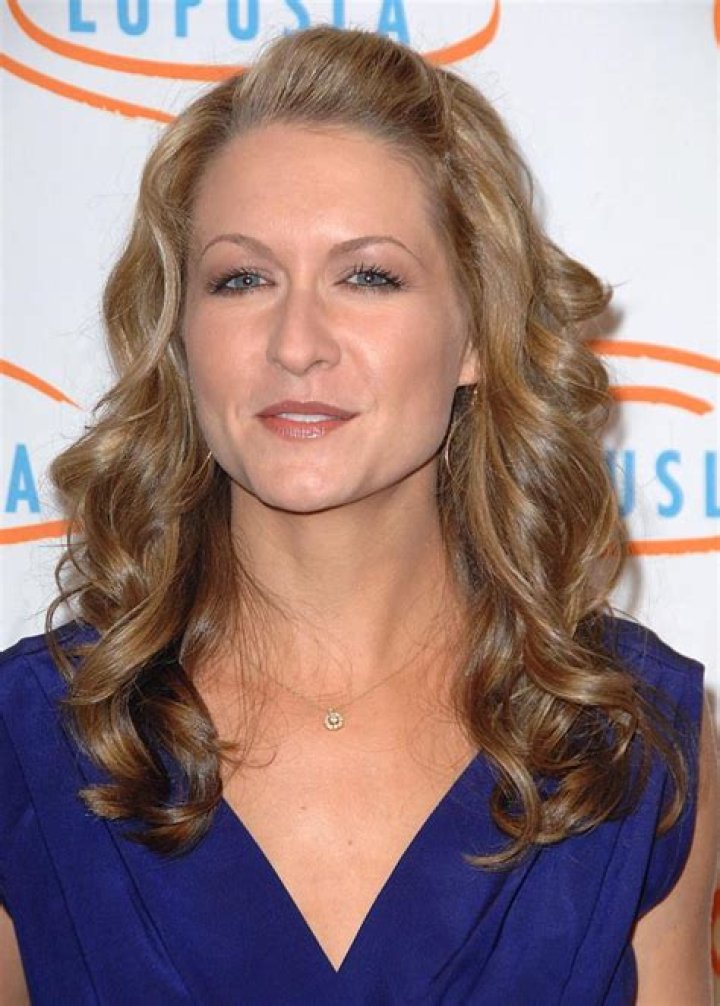 Ali Hillis