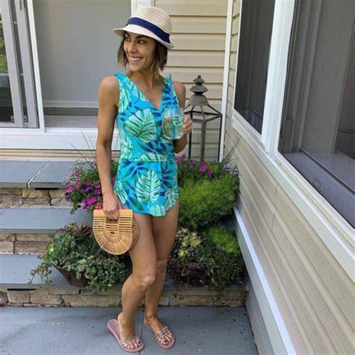 Amy Stran height