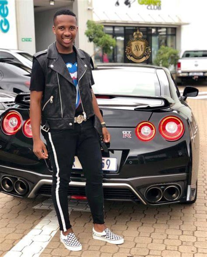 Andile Mpisane