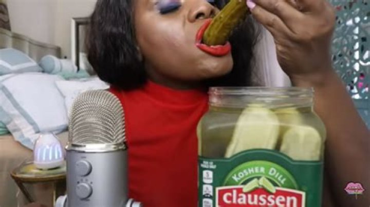 Asmrthechew