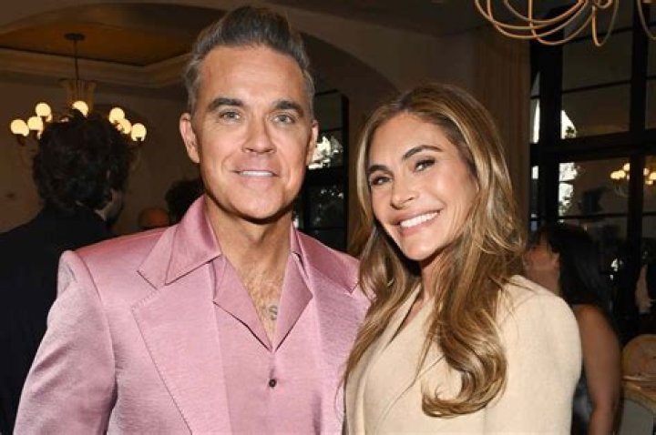 Ayda Field