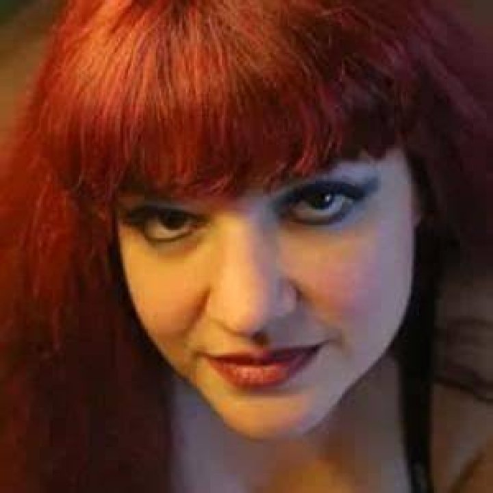 Deana Enoches