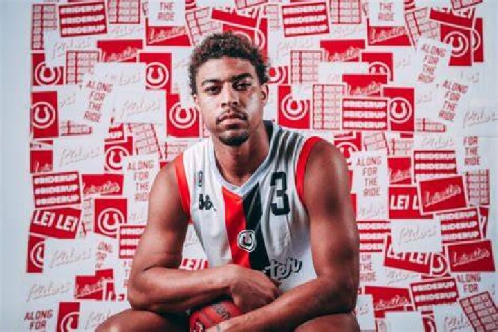 Derryck Thornton