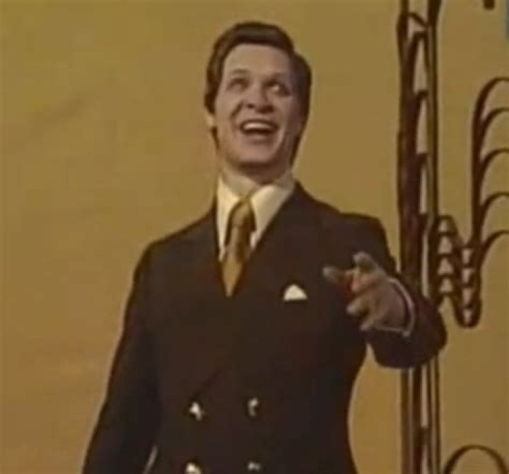 Eduard Khil