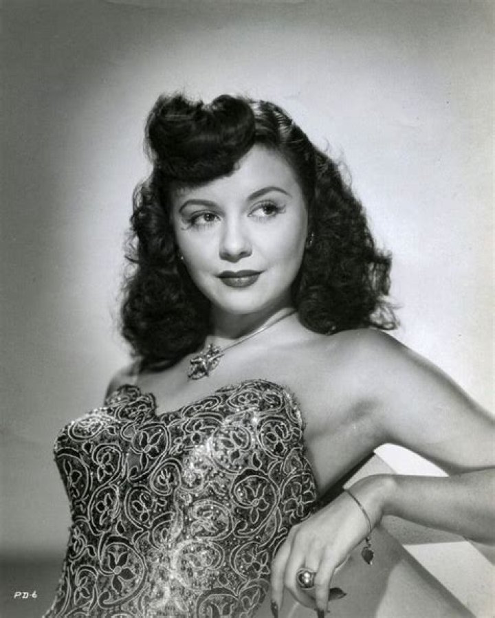 Elena Verdugo