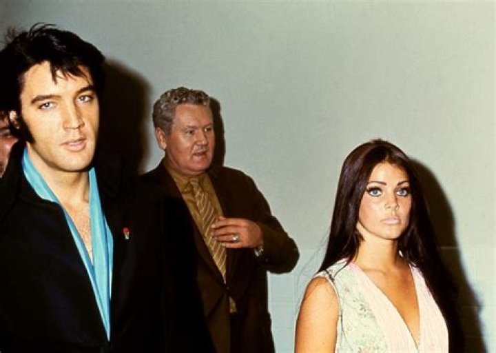 Elvis Haxhillari