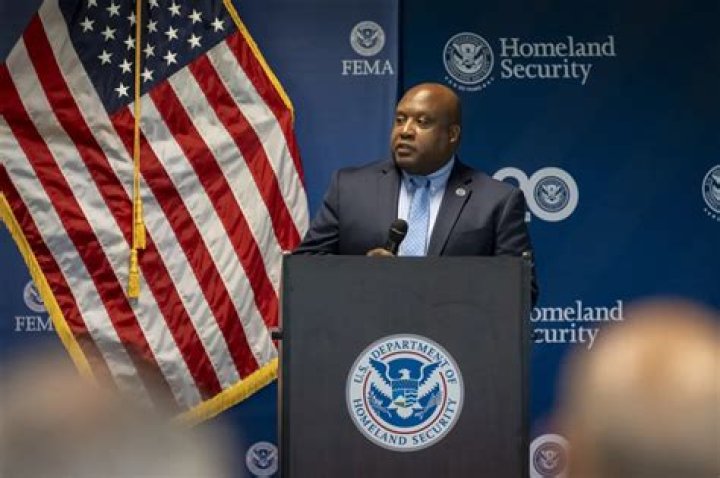 Erik Hooks