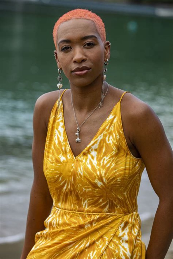 Genesis Lynea