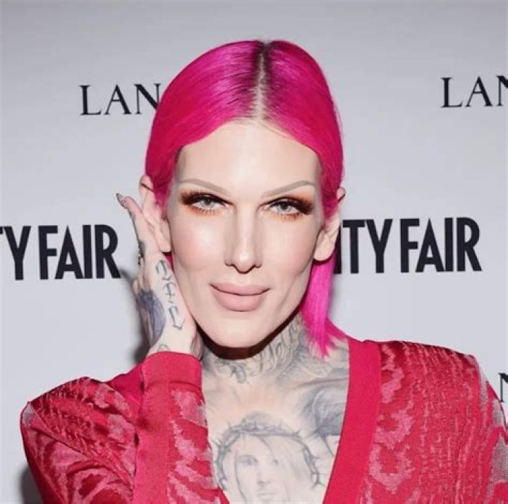 , Jeffree Star's Girlfriend