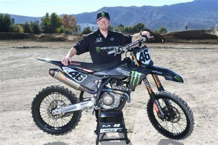Justin Hill