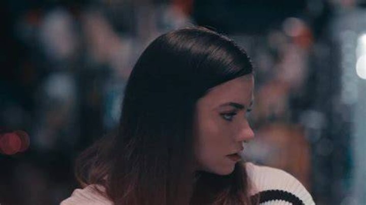 Lauren LaVera