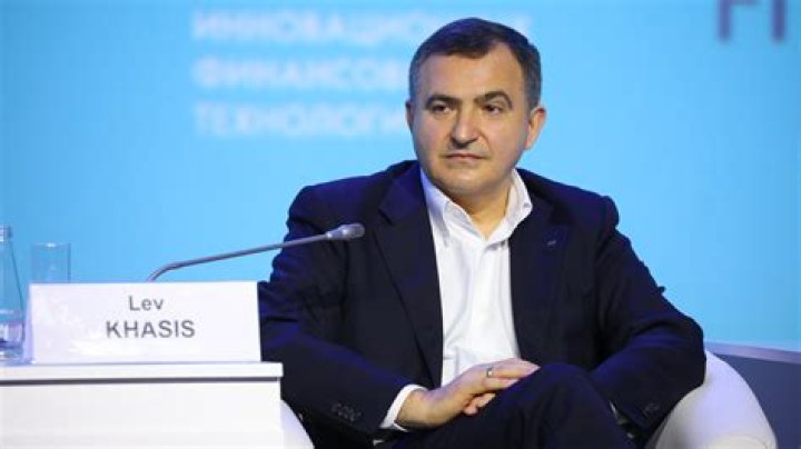 Lev Khasis