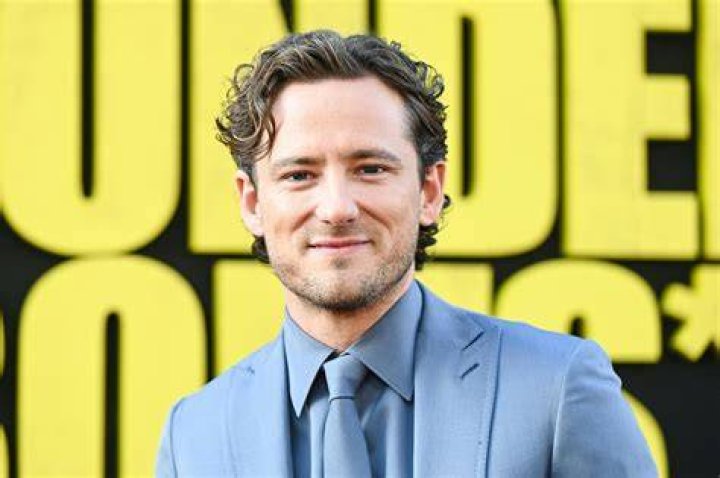 Lewis Pullman