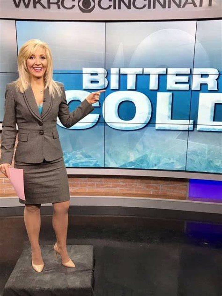 Liz Bonis net worth