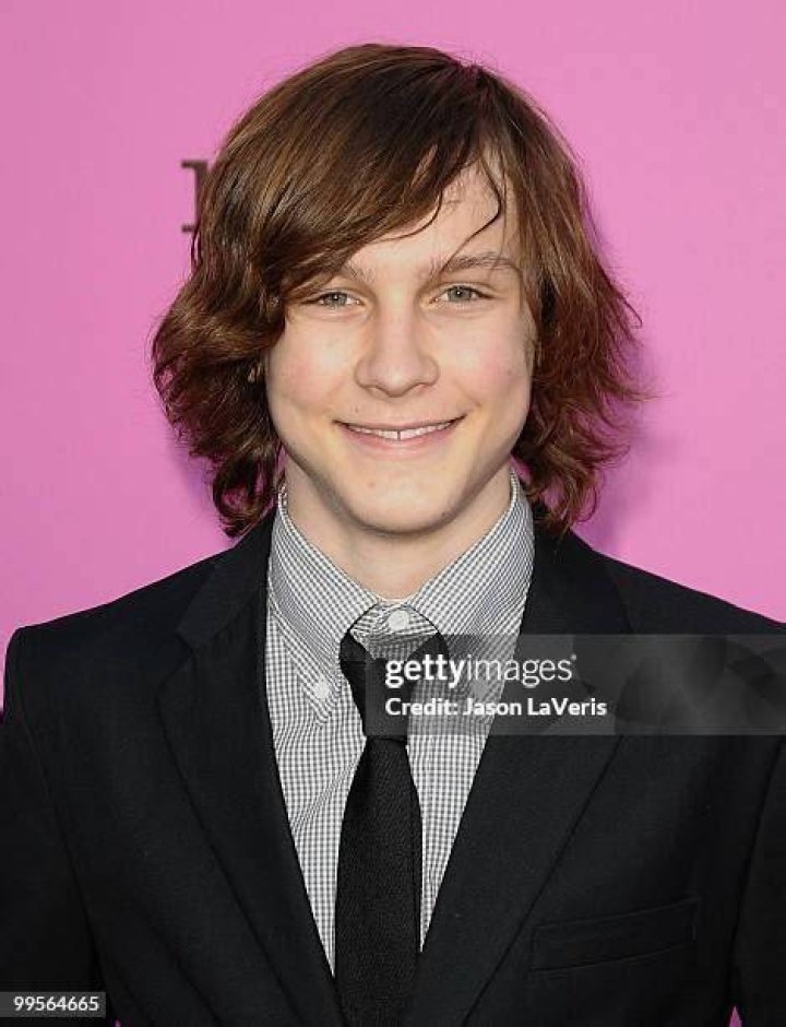 Logan Miller