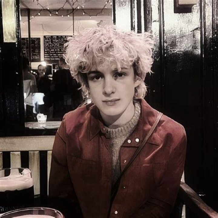 louis-hynes