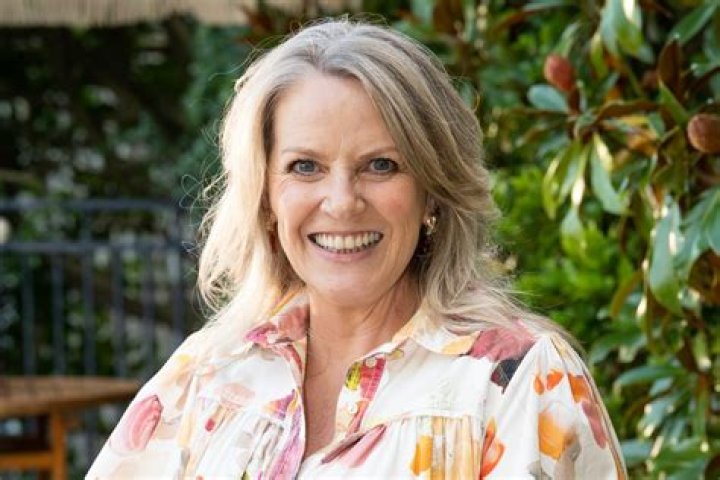 Lucinda Cowden