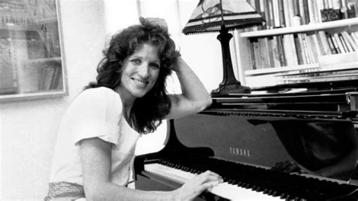 Lucy Simon