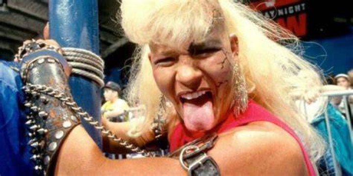 Luna Vachon