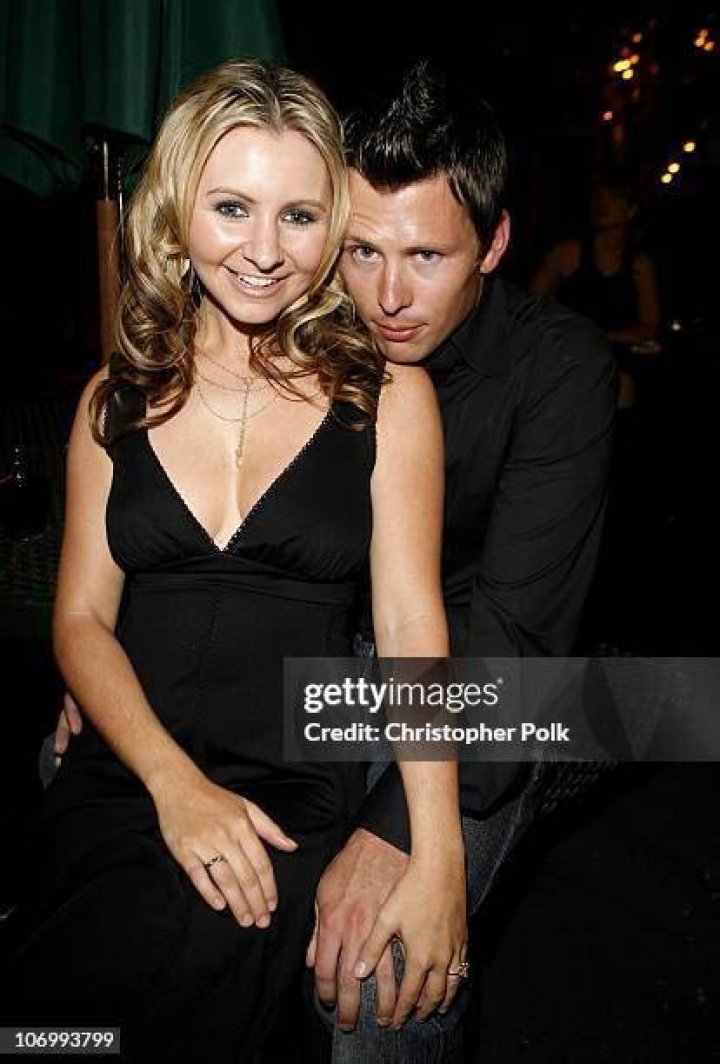 Michael Cameron, Beverley Mitchell's Husband