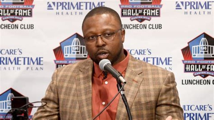 Mike Doss