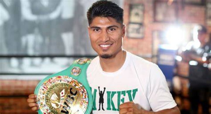 Mikey Garcia Bio Mikey Garcia Wife, Height, Weight, Net Worth, Boxing Career