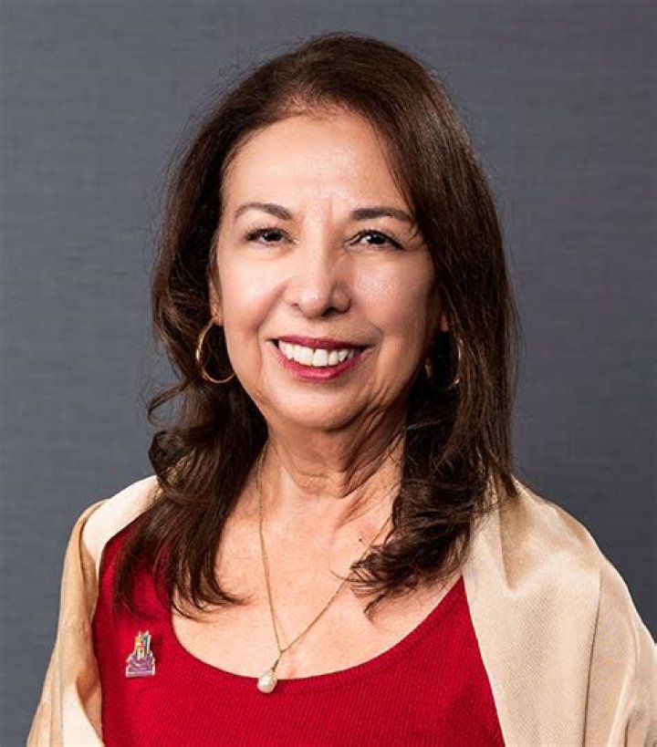 Norma Elia Cantú