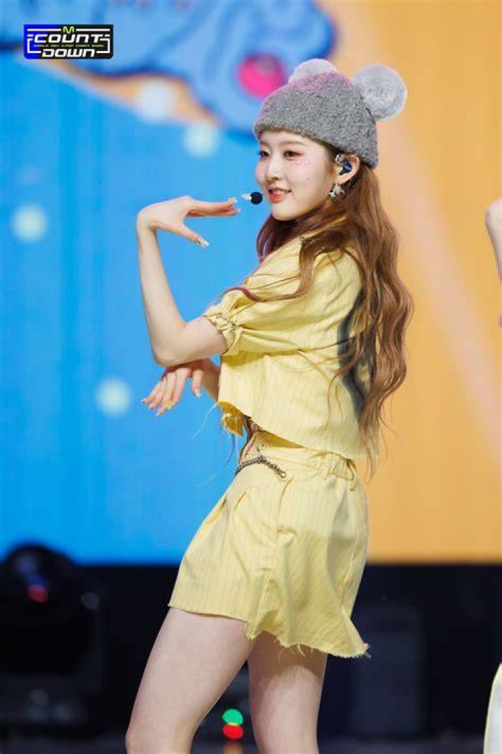 Park Si-eun