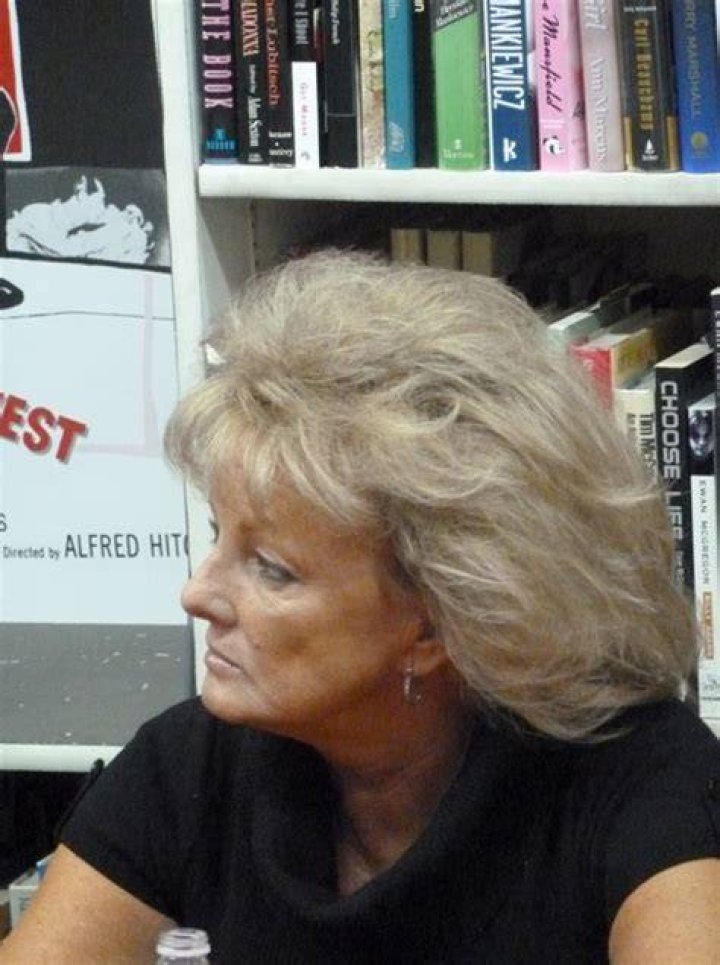 Rhonda Jo Petty