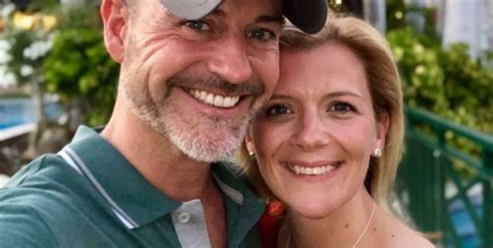 Robert Beck, Jane Danson's Husband
