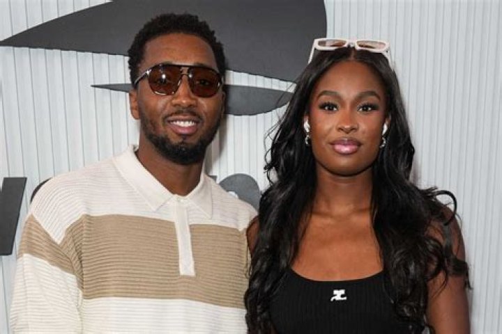 Robert Mitchell’s Girlfriend: Who is Robert Mitchell Dating?