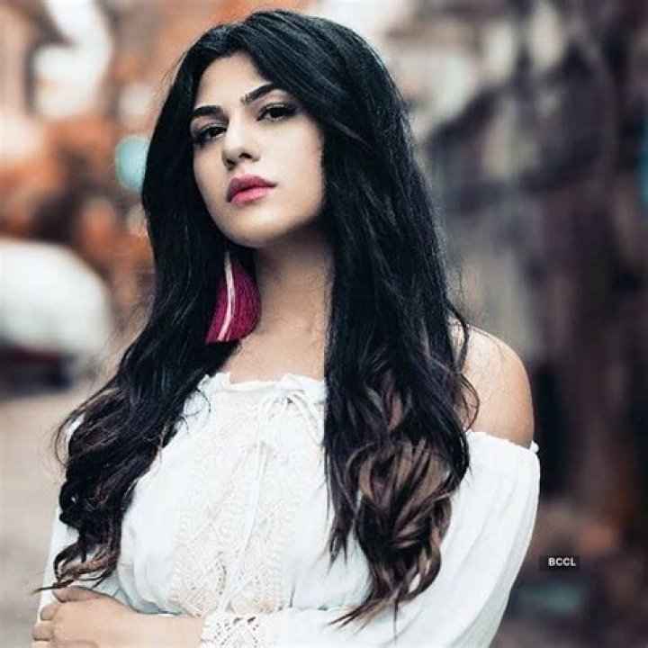 Roshni Wadhwani