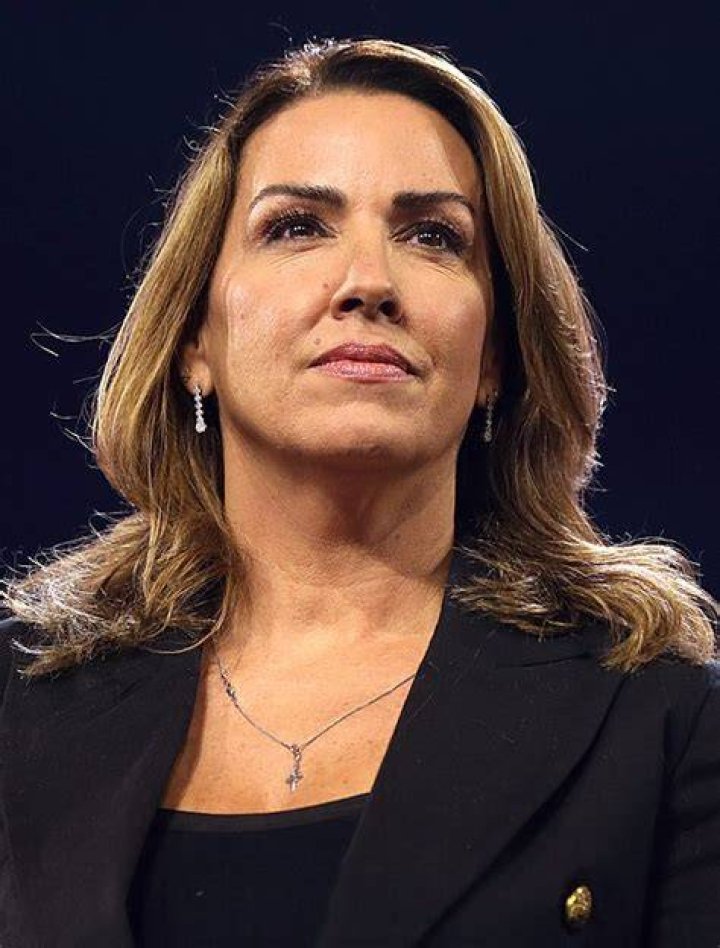 Sara Carter