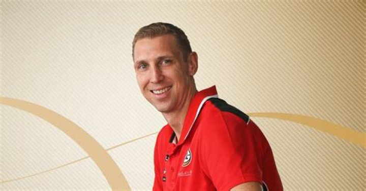 Shawn Redhage