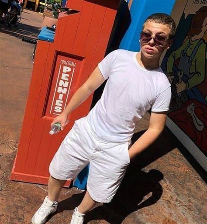 Timmy Thick Wiki, Age, Height, Boyfriend, Net Worth, Facts and Family Timmy Thick 3