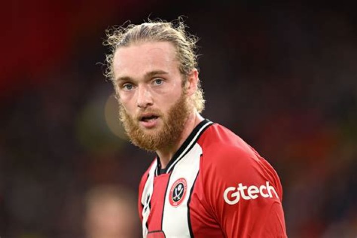 Tom Davies