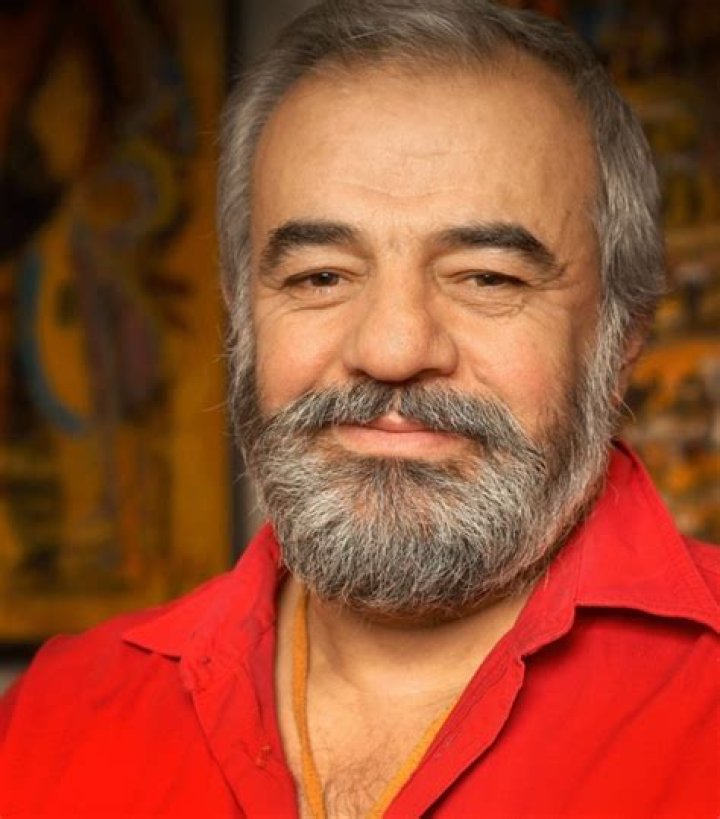 Valerik Apinian
