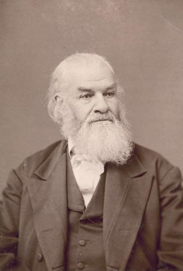 Warren Chase