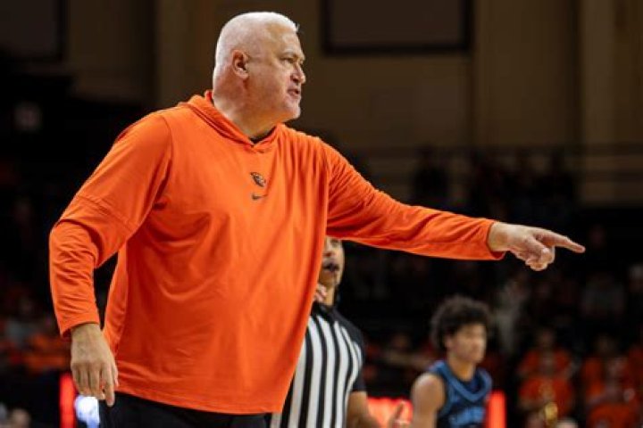 Wayne Tinkle