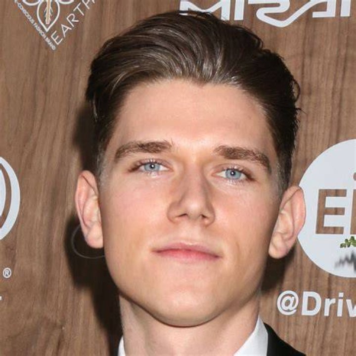 Who is Devan Key Dating – Devan Key's Girlfriend & Exes