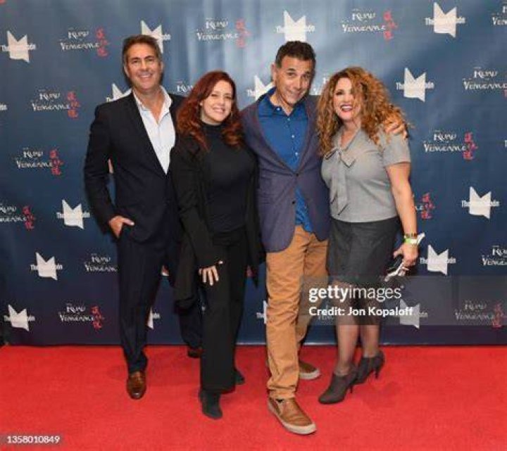Yeni Alvarez, Mark Decarlo's Wife